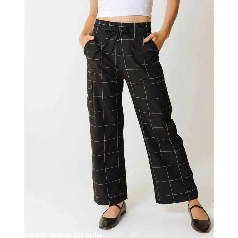 Albion Audrey Cargo Trouser Size‎ XS Black Windowpane Grid Wide Leg High Rise